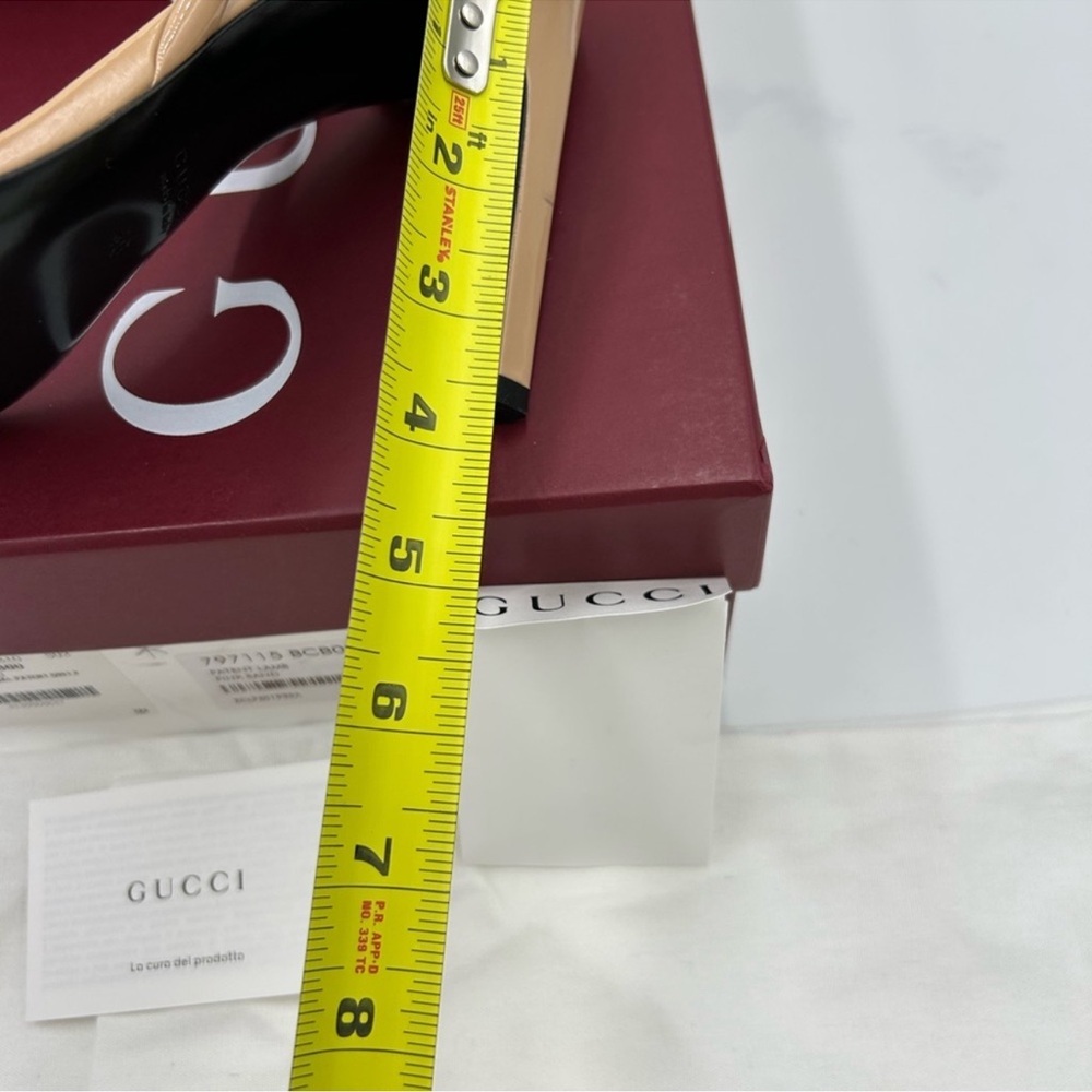 Women’s Gucci, patent leather nude strap sandals size 40 made in Italy - Picture 11 of 14